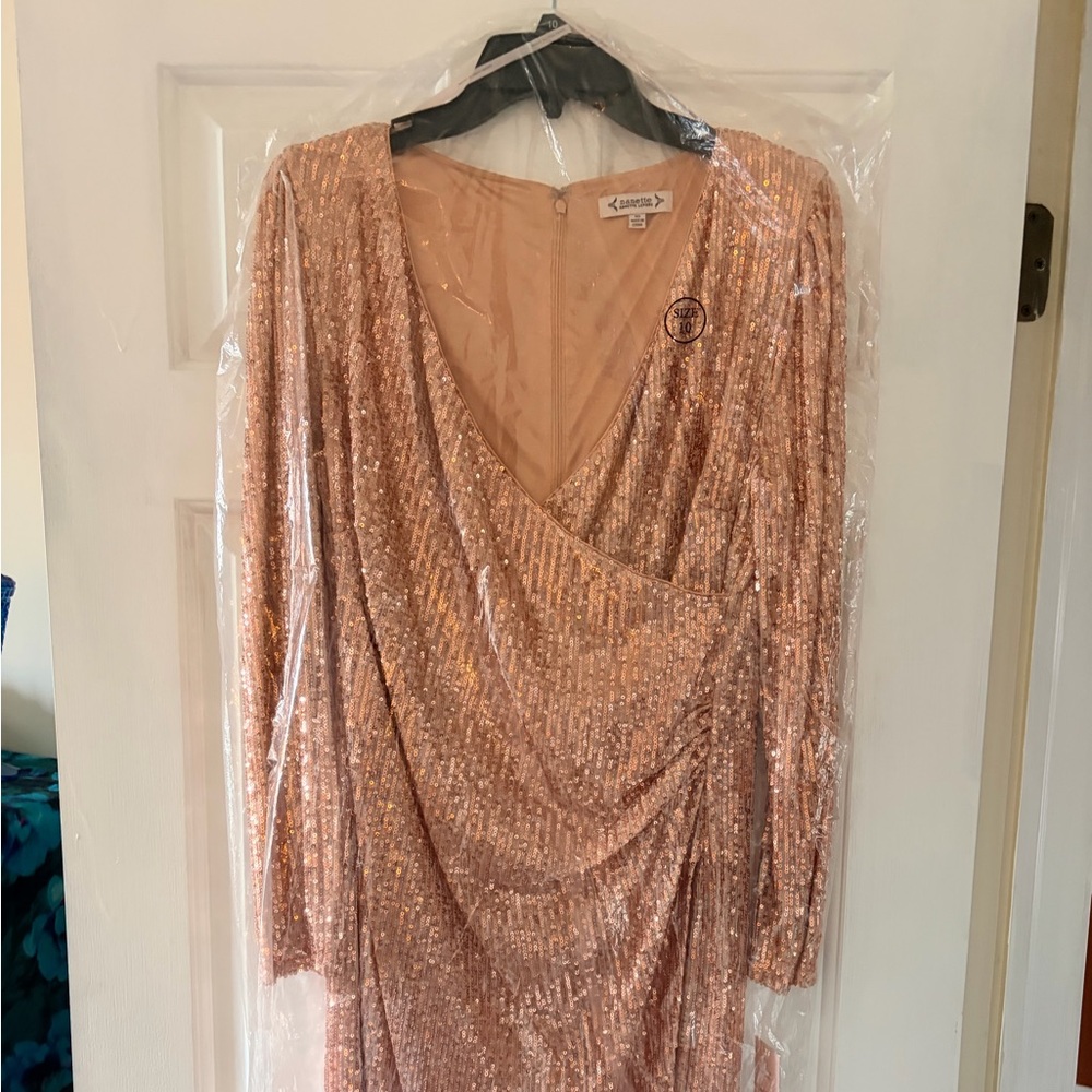 NWT Holiday/New Year’s Eve: Nanette Lepore Long Sleeve Sequin Dress in Rose Gold